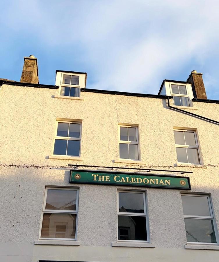 Hotel The Caledonian Portree Exterior foto